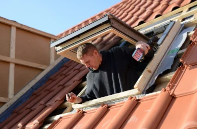 Pose de fenêtres de toit Velux à Vignely